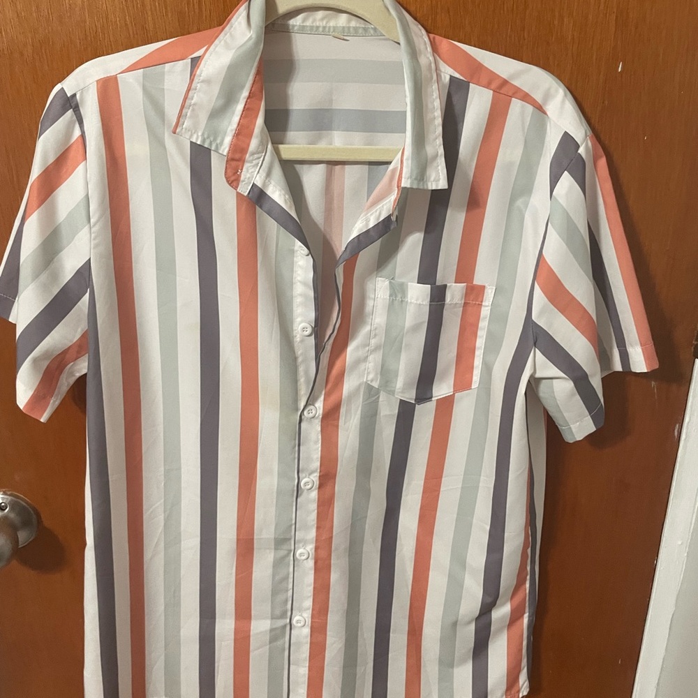 Men medium short sleeve shirt